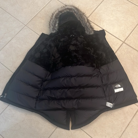 Girls The North Face Artic Parka - Picture 4 of 4